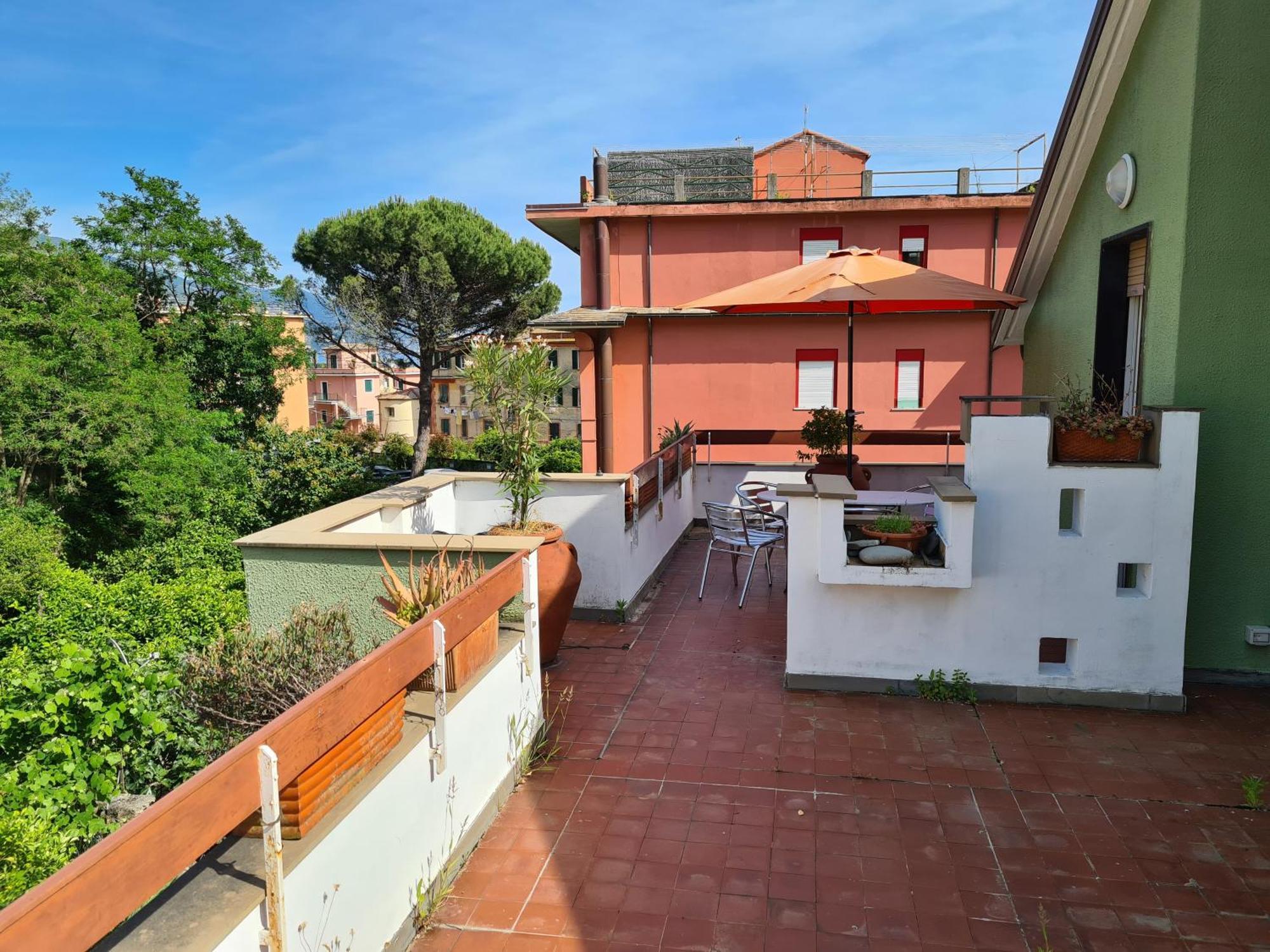 Verde Mare Aptm - Rooftop Terrace - near sea- A.C. Appartement Monterosso al Mare Buitenkant foto